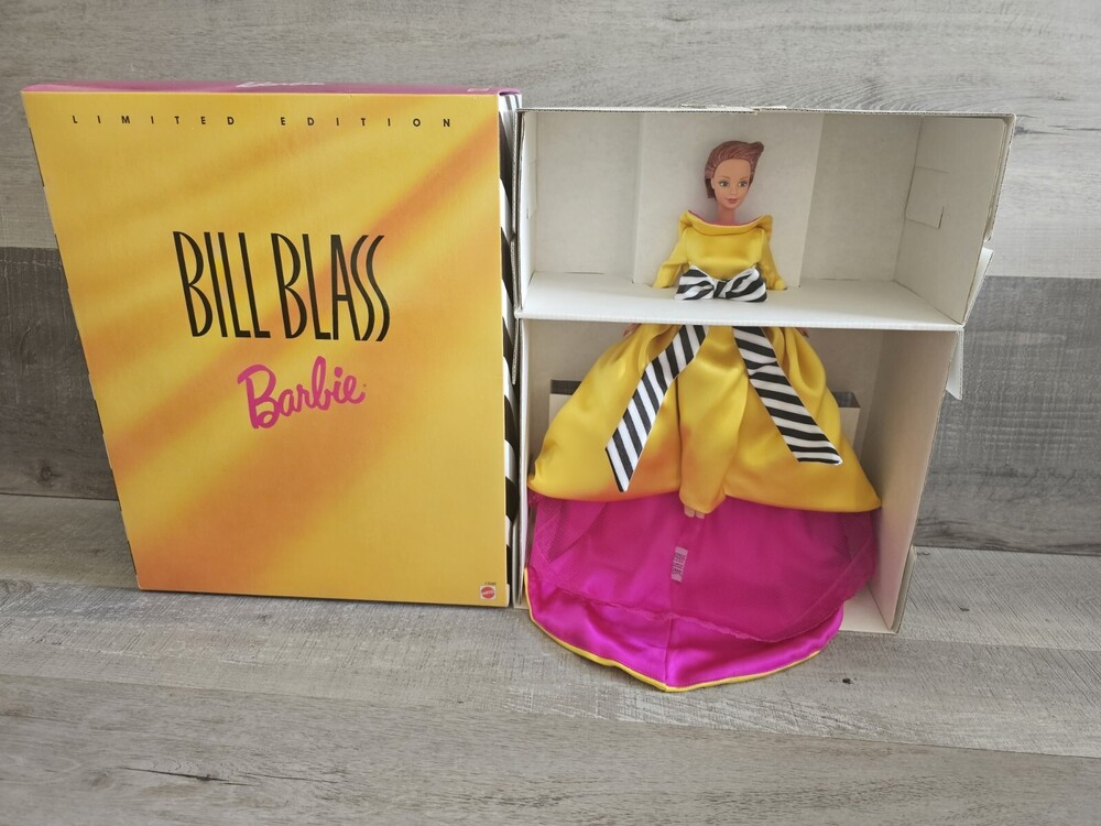 Bill Blass Barbie Doll Limited Edition 1996 Barbie Collectibles Mattel #17040